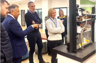 Robot wars: Chamber patrons visit education hub for fact-finding tour